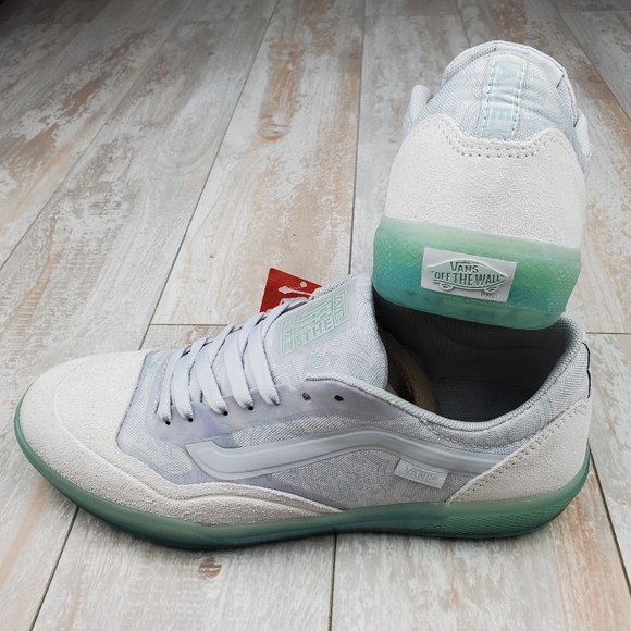 Vans AVE Pro Beatrice Domond Bonejade - Picture 7 of 13